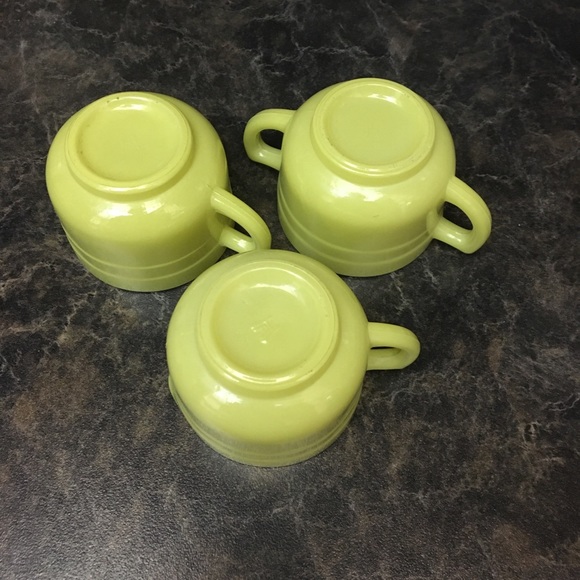 1960’s Hazel Atlas children’s set 🍋 - Picture 3 of 3